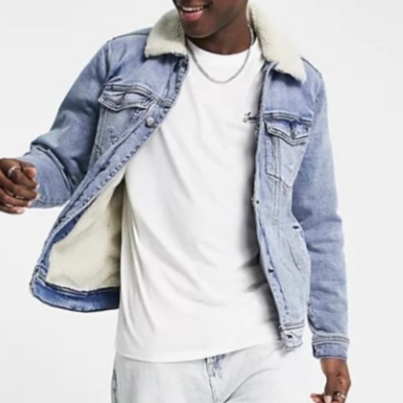 Hollister Other - Men’s Hollister Sherpa lined Jean chore jacket like new size small